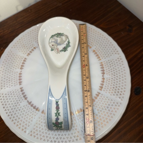 Easter Bunny Rabbit Spoon Rest - Picture 8 of 8
